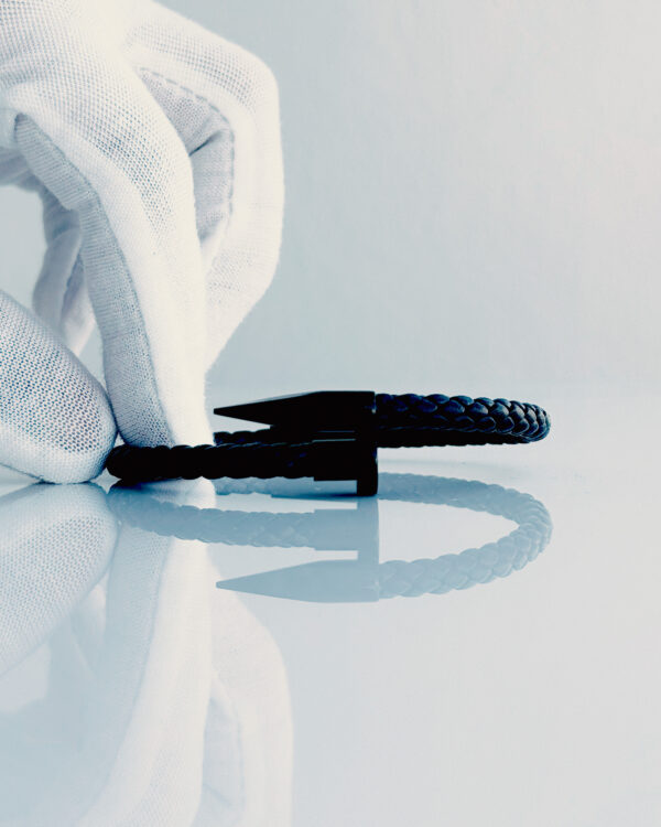 GDorri Nail Bracelet Black Gold