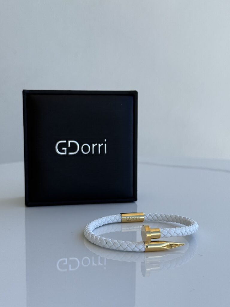 GDorri Nail Bracelet White Yellow Gold Box